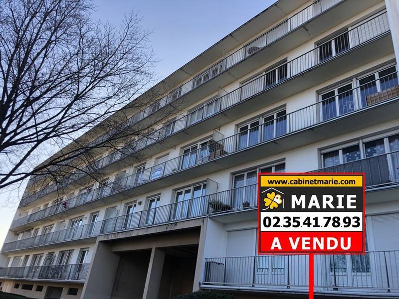 VENDU ! GRAND APPARTEMENT T4 avec BALCON et ASCENSEUR situé au HAVRE - secteur GRAVILLE (76600)