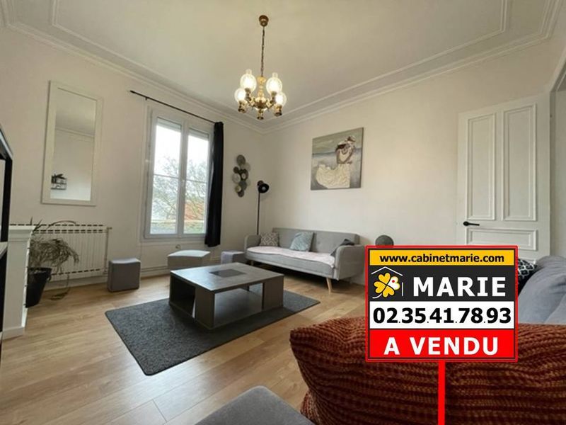 VENDU ! BEL APPARTEMENT T2 style HAUSSMANNIEN - vendu MEUBLÉ - situé au HAVRE - secteur OBSERVATOIRE (76600)