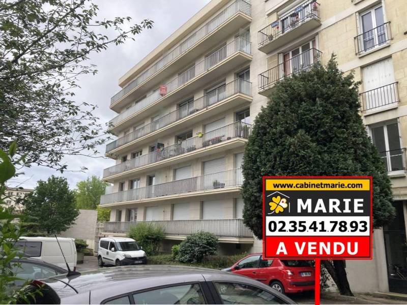 VENDU ! Au cœur du centre-ville, Appartement de 52m² avec BALCON et PARKING secteur St-Michel au HAVRE (76600)