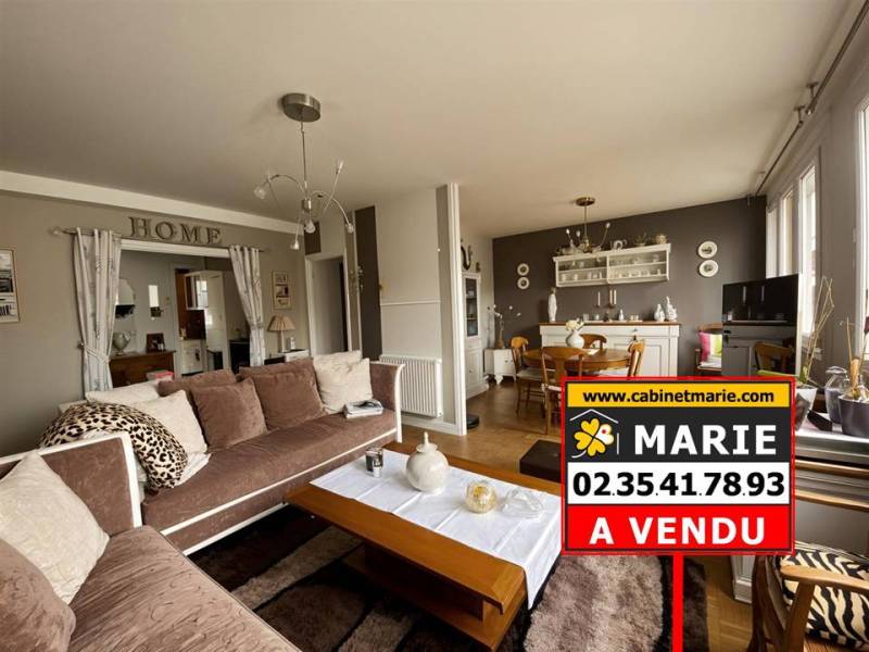 VENDU ! HÔTEL DE VILLE - Appartement volume T3 avec BALCON et GARAGE très bien situé en plein coeur du centre-ville du HAVRE (76600)