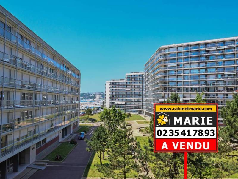 VENDU ! PORT DE PLAISANCE, Appartement volume 120m² avec BALCON et ASCENSEUR - Résidence de France au HAVRE (76600)