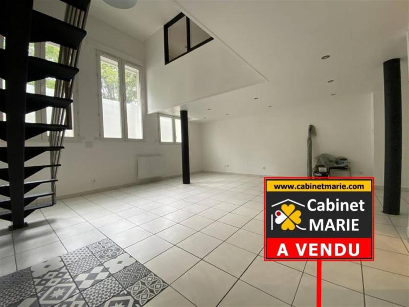 VENDU ! Appartement style LOFT en TRÈS BON ÉTAT située à 2 pas de la place de Graville - LE HAVRE (76600)