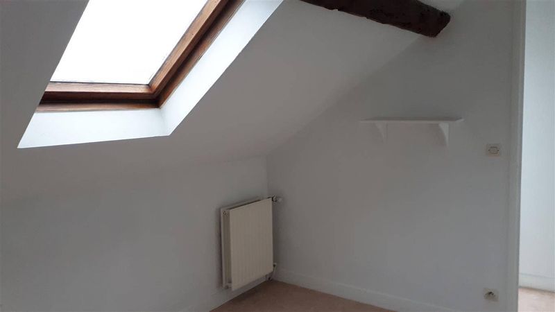 À vendre, APPARTEMENT DUPLEX en BON ÉTAT T3 en PLEIN CENTRE de BOLBEC (76210)