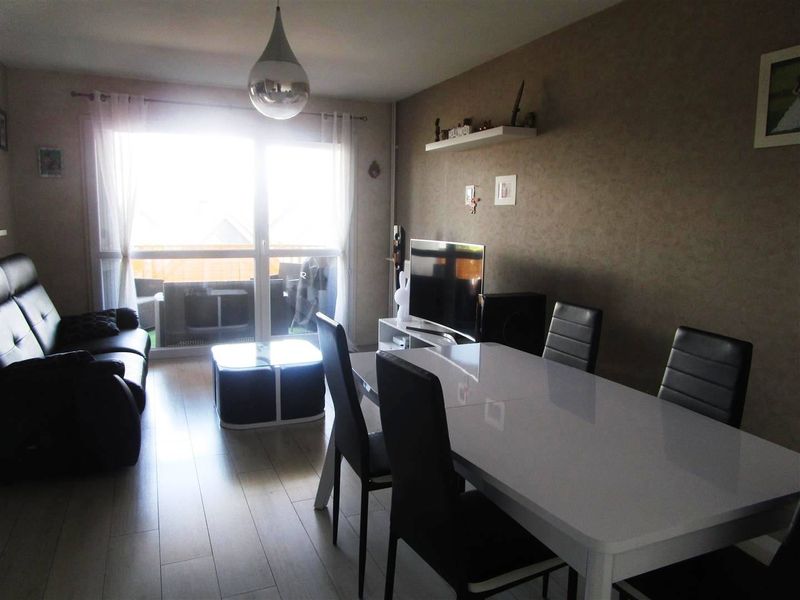 À vendre, BEL APPARTEMENT T4 avec GRAND BALCON + TERRASSE situé LE HAVRE - GRAND HAMEAU (76620)