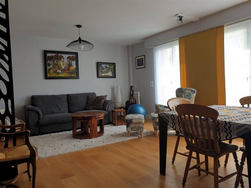 À vendre, APPARTEMENT T3  idéalement situé en HYPER CENTRE VILLE du Havre proche COTY (76600)