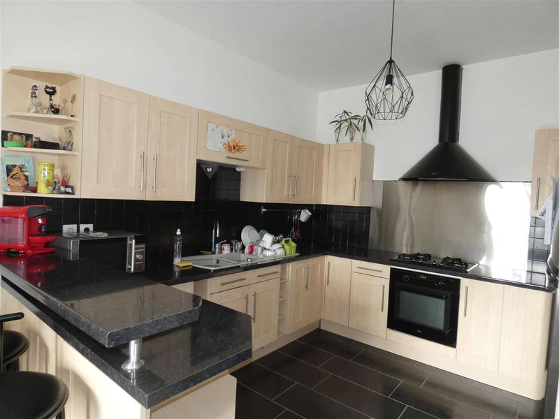 À vendre, BEL APPARTEMENT T3 avec vue DÉGAGÉE situé HAUT MONTMORENCY (76600)