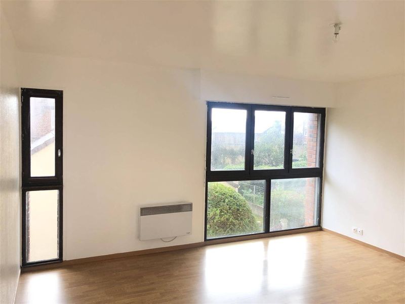 À vendre, STUDIO avec GARAGE situé à SANVIC (76620), proche institution SAINT-JOSEPH