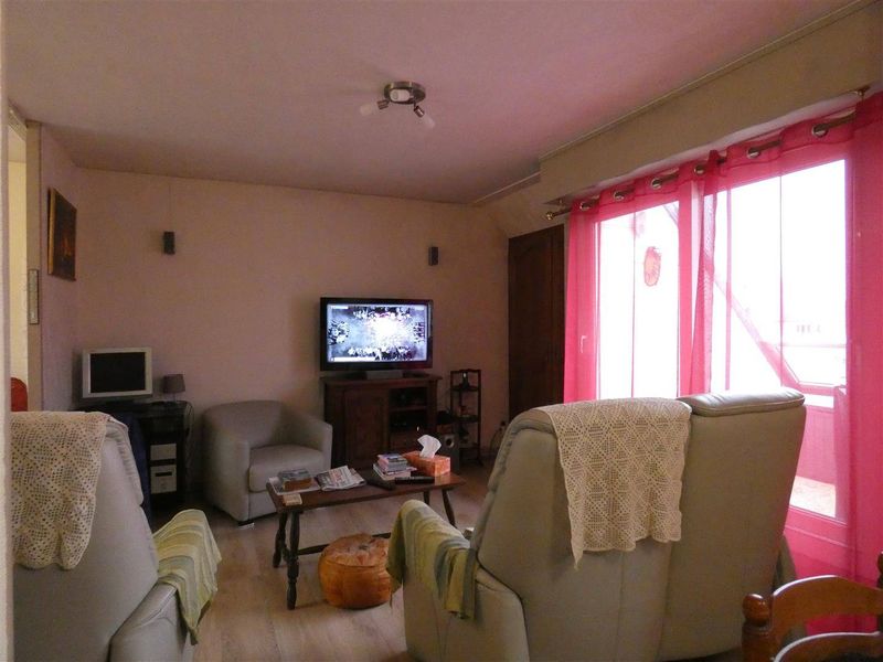 À vendre, BEL APPARTEMENT T3 avec ASCENSEUR situé à MONTIVILLIERS (76290), proche CENTRE