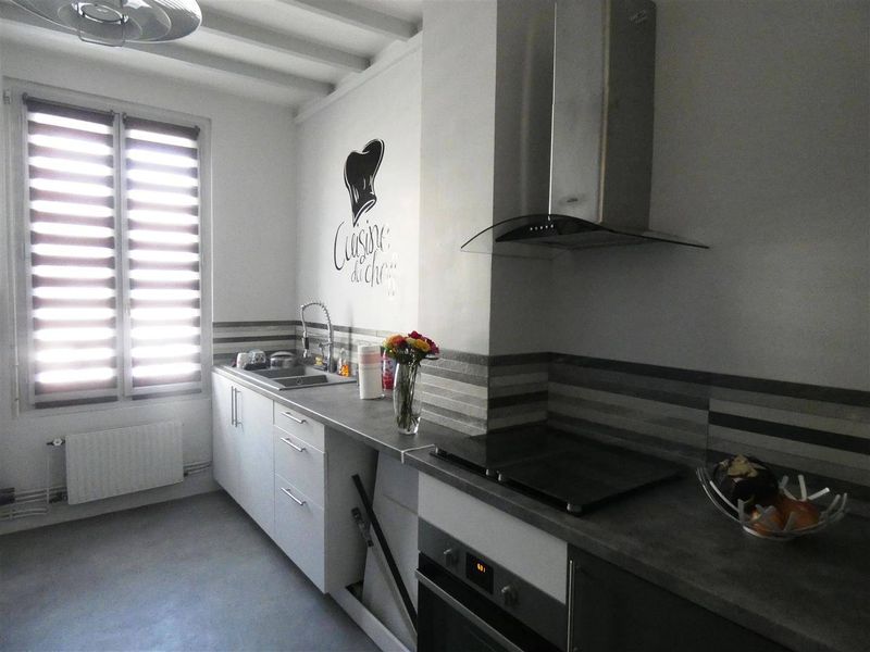 À vendre, APPARTEMENT RÉNOVÉ situé au HAVRE (76600), proche UNIVERSITÉ !