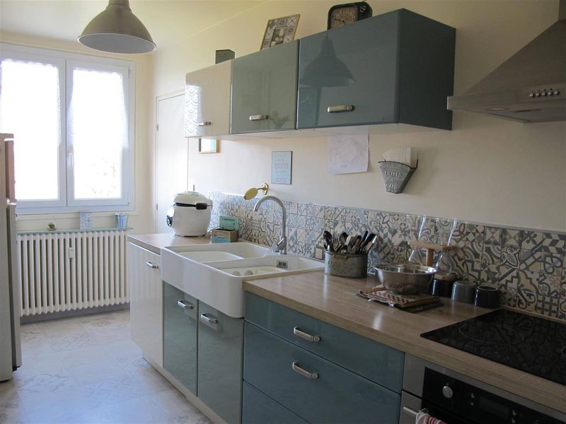 TRÈS BEL APPARTEMENT T4 avec BALCON VUE MER situé au HAVRE - SANVIC (76620)