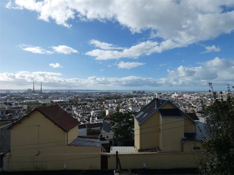 APPARTEMENT T3 avec BALCON + ASCENSEUR + PARKING à vendre au HAVRE - proche PLACE SAINTE CÉCILE (76610)