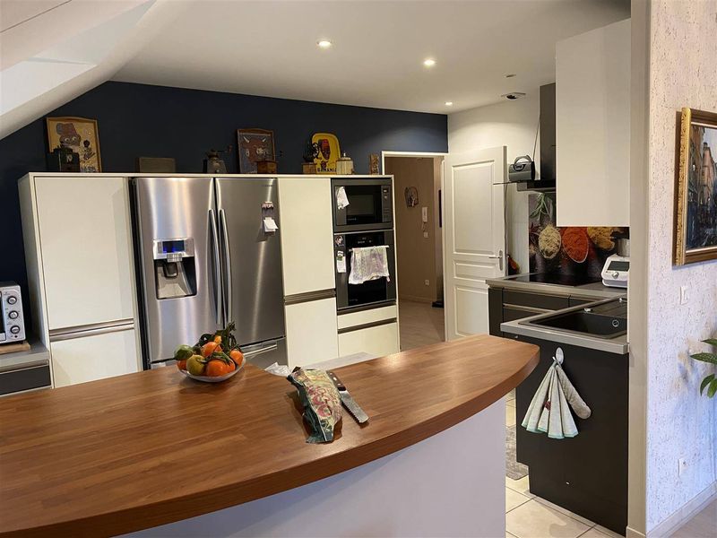 Appartement spacieux T4 avec balcon, ascenseur et double garage en vente à Montivilliers (76290), proche Le Havre (76600)