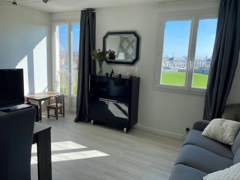 À vendre, APPARTEMENT DUPLEX T4 avec ASCENSEUR situé à HARFLEUR - CENTRE (76700)