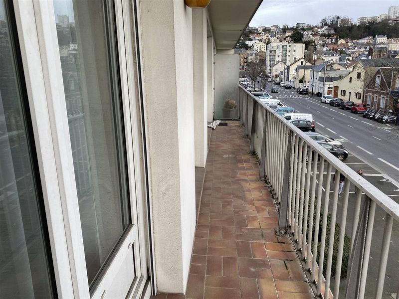 À vendre, GRAND APPARTEMENT T4 avec BALCON et ASCENSEUR situé au HAVRE - secteur GRAVILLE (76600)