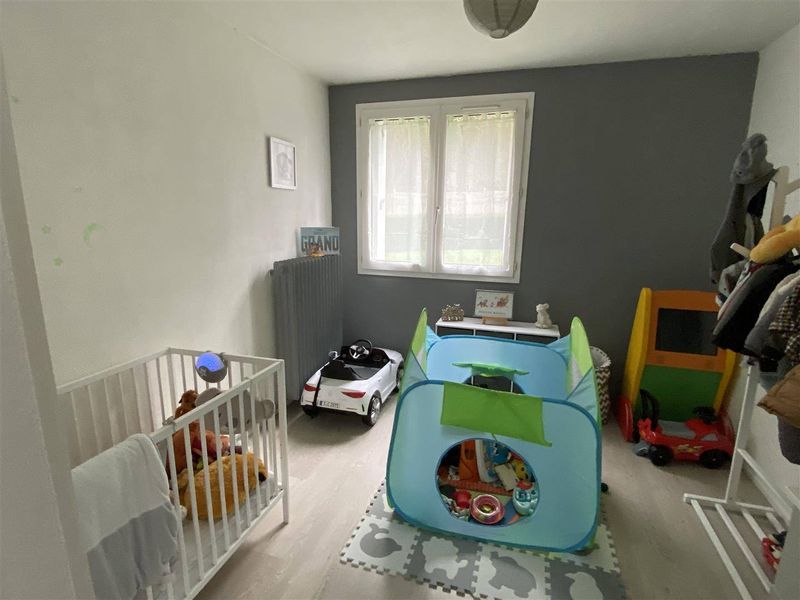 Bel appartement T4 dans un parc verdoyant situé à HARFLEUR (76700)