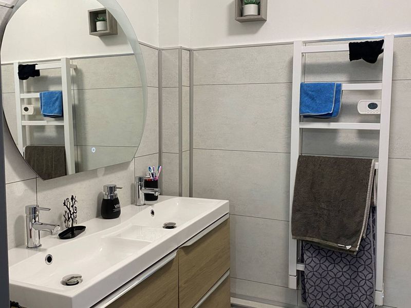 À vendre, BEL APPARTEMENT T3 avec BALCON et TERRASSE idéalement situé en HYPERCENTRE VILLE DU HAVRE - COTY (76600)