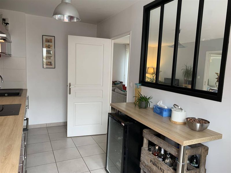 À vendre, BEL APPARTEMENT T3 avec BALCON et JARDINET situé au HAVRE - quartier des DOCKS (76600)