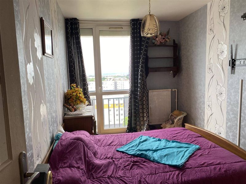 À vendre, SPACIEUX APPARTEMENT T4 avec BELLE VUE DÉGAGÉE situé au HAVRE - secteur proche MONT GAILLARD (76620)
