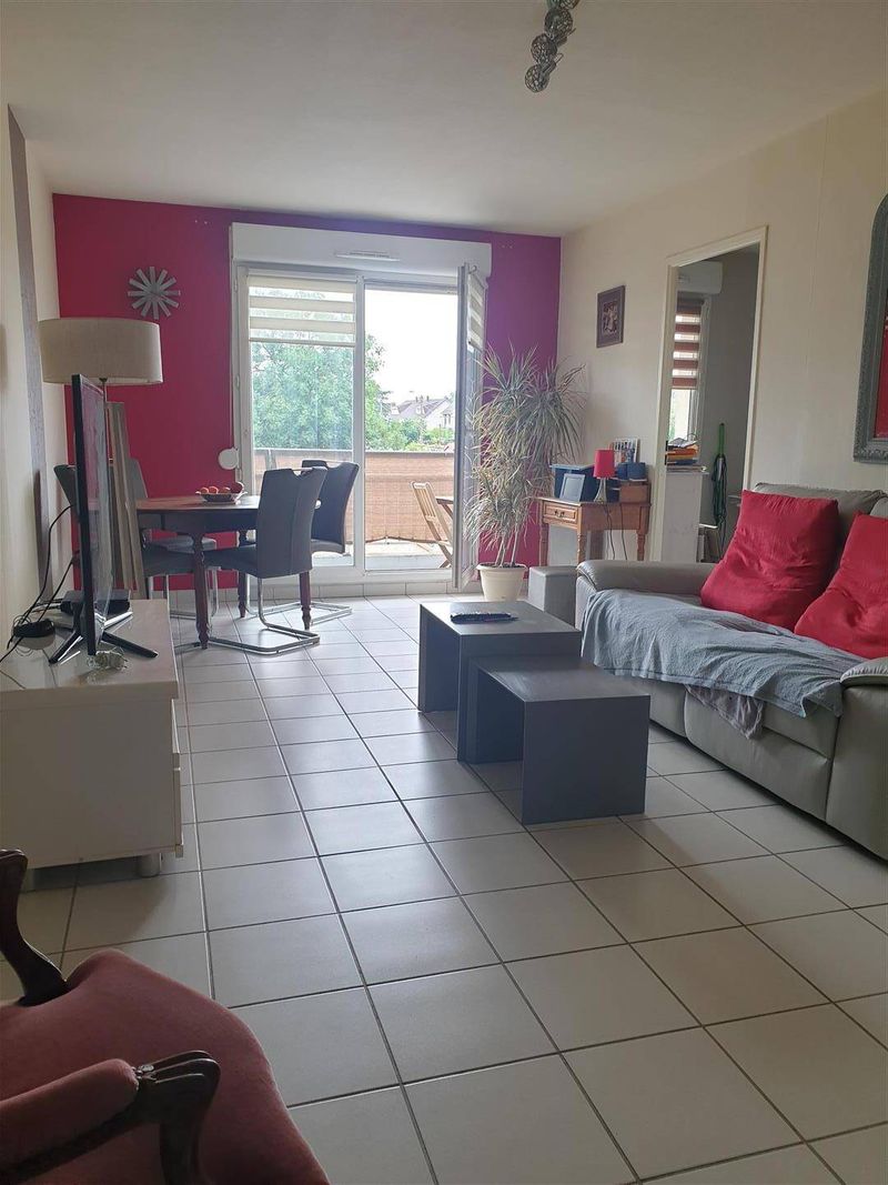 À vendre, BEL APPARTEMENT T2 BIS avec BALCON et PARKING situé au HAVRE - secteur CROIX BLANCHE (76620)