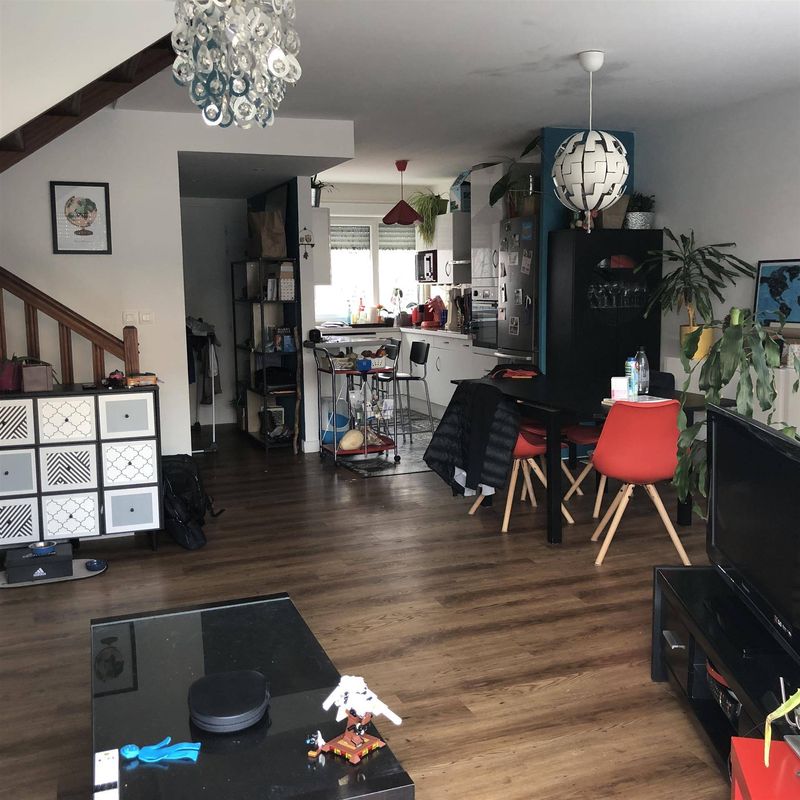 À vendre, APPARTEMENT DUPLEX T4 avec BELLE TERRASSE SUD/OUEST située au HAVRE - secteur DOCKS (76600)