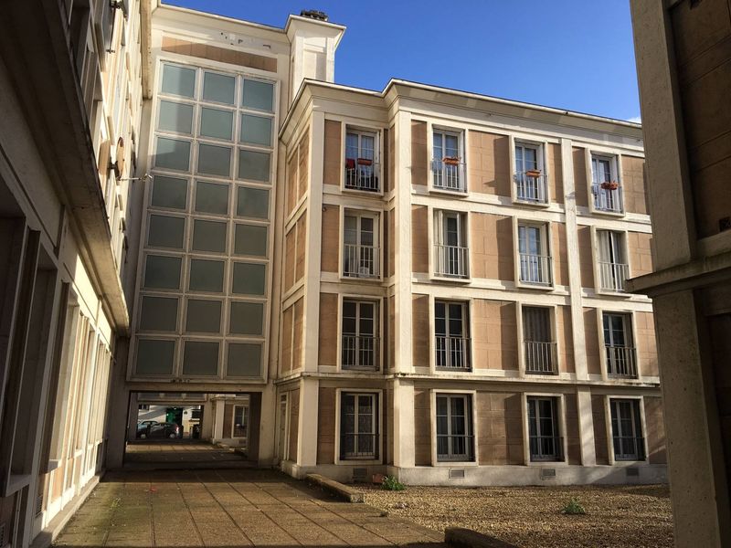 À vendre, LUMINEUX APPARTEMENT PERRET T4 situé au HAVRE - GRAVILLE, proche de la PLACE (76600) - écoles, transports et commerces !