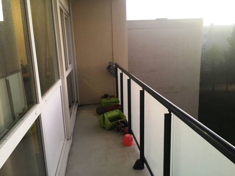 À vendre, APPARTEMENT T4 - BON ÉTAT - avec BALCON OUEST situé au HAVRE - BLÉVILLE (76620)