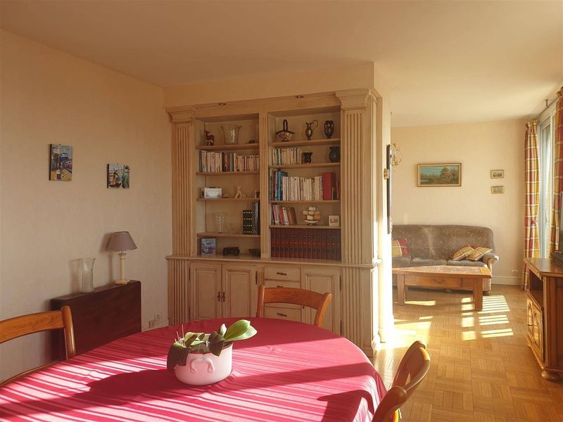 À vendre, Très bel APPARTEMENT PLEINE VUE MER avec ASCENSEUR situé au Havre (76600), secteur PLAGE