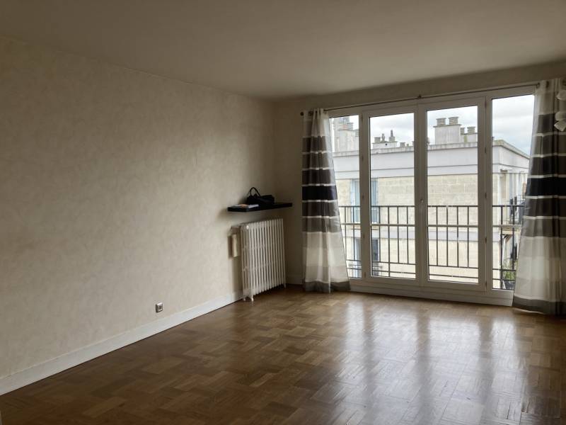 VENDU ! Au cœur du centre-ville, Appartement de 52m² avec BALCON et PARKING secteur St-Michel au HAVRE (76600)