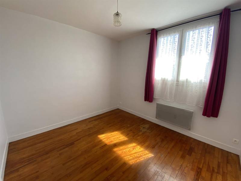 Appartement Volume T2 35m² en BON ÉTAT bien situé proche place de GRAVILLE au HAVRE (76600)