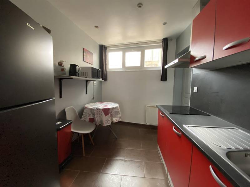 Idéal INVESTISSEUR, 3 STUDIOS meublés environ 25m² en TRÈS BON ÉTAT idéalement situés au HAVRE - LA PLAGE (76600)