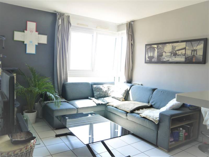 En EXCLUSIVITÉ, Appartement avec ASCENSEUR idéalement situé proche COTY au HAVRE (76600)