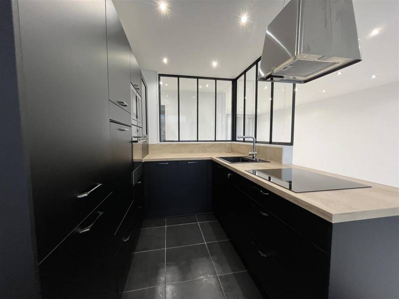 SOUS-COMPROMIS ! En EXCLUSIVITÉ ! A 5 MIN DE LA PLAGE à pied, Volume T3 avec BALCON et TERRASSE échappée MER idéalement situé à SAINTE-ADRESSE (76310)