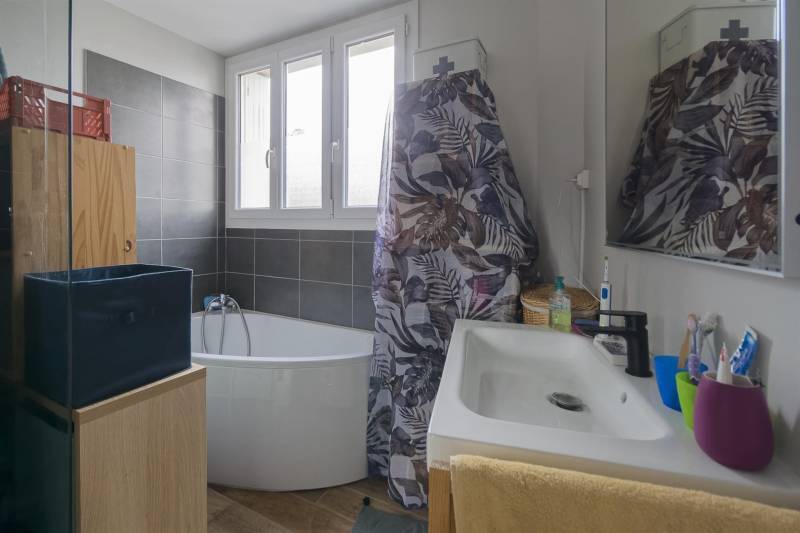 BEL Appartement Volume T4 avec BALCON idéalement situé au HAVRE (76600) - Centre-Ville