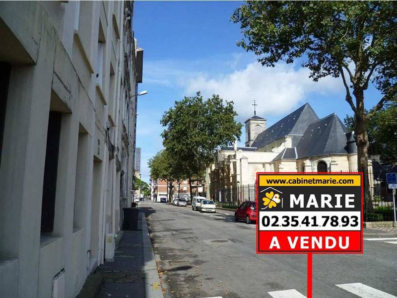 Vendu ! APPARTEMENT T2 - EN TRÈS BON ÉTAT. T2 situé proche MER et CENTRE VILLE