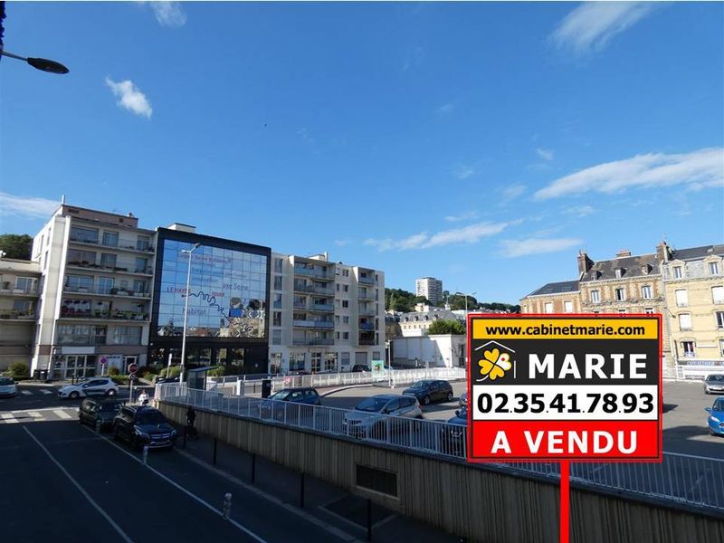 Vendu ! TRÈS BEL APPARTEMENT T4 avec BALCON idéalement situé en HYPER CENTRE DU HAVRE (76600), à 2 pas de COTY