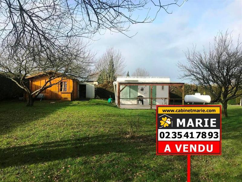 Vendu ! TERRAIN DE LOISIRS avec MOBIL HOME + CHALET situé à 5 min. GODERVILLE (76110)