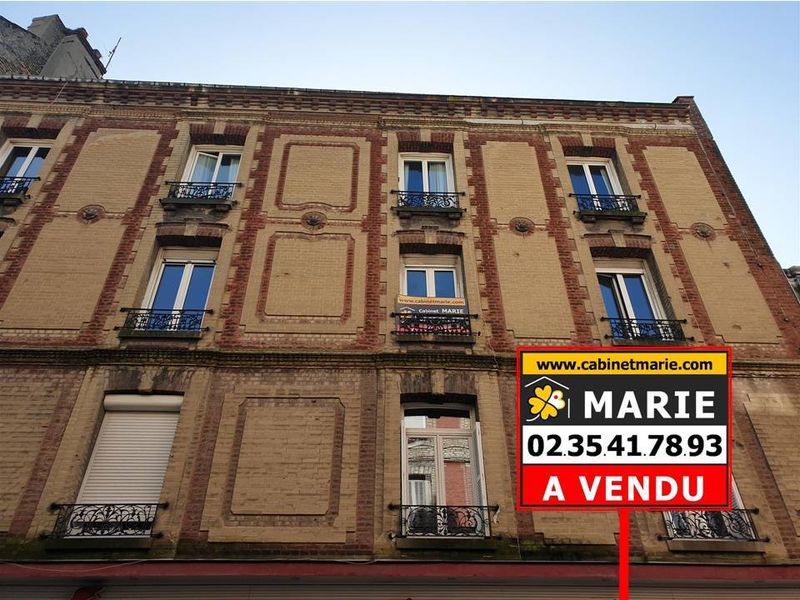 Vendu !  APPARTEMENT T4 SPACIEUX avec CACHET situé en CENTRE VILLE DU HAVRE, secteur DANTON (76600)