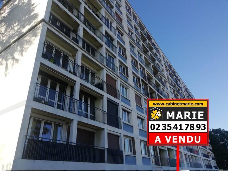 Vendu ! BEL et LUMINEUX APPARTEMENT T4 avec BELLE VUE DÉGAGÉE sur le CENTRE VILLE DU HAVRE - secteur recherché LES ORMEAUX (76600)