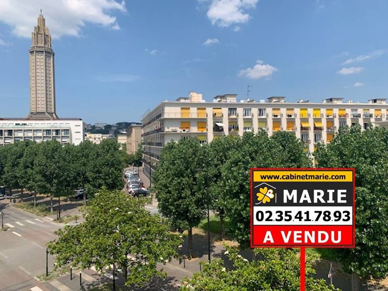 Vendu ! BEL APPARTEMENT avec LOGGIA - vue DÉGAGÉE - idéalement situé en CENTRE VILLE DU HAVRE, proche PLAGE