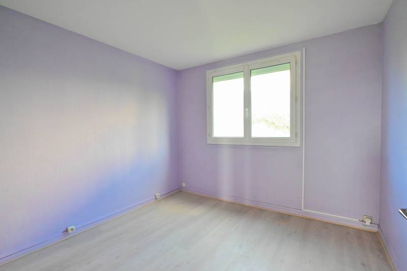 Appartement volume T4 avec ASCENSEUR et CAVE - LE HAVRE secteur GRAVILLE (76600)