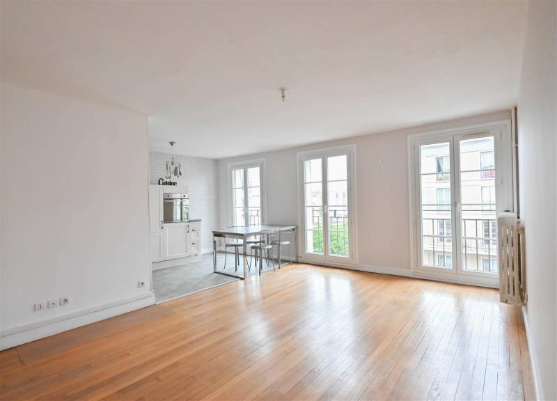 NOTRE-DAME, Bel appartement volume T3 avec CAVE et PARKING très bien situé au HAVRE (76600)