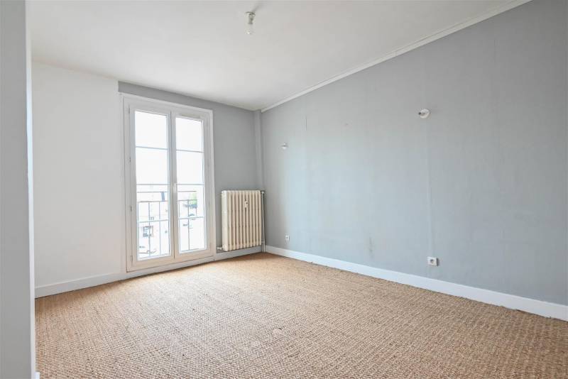 NOTRE-DAME, Bel appartement volume T3 avec CAVE et PARKING très bien situé au HAVRE (76600)
