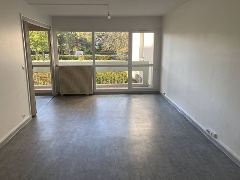 À vendre, APPARTEMENT T3 de 69m² HABITABLES en BON ÉTAT situé au HAVRE - 