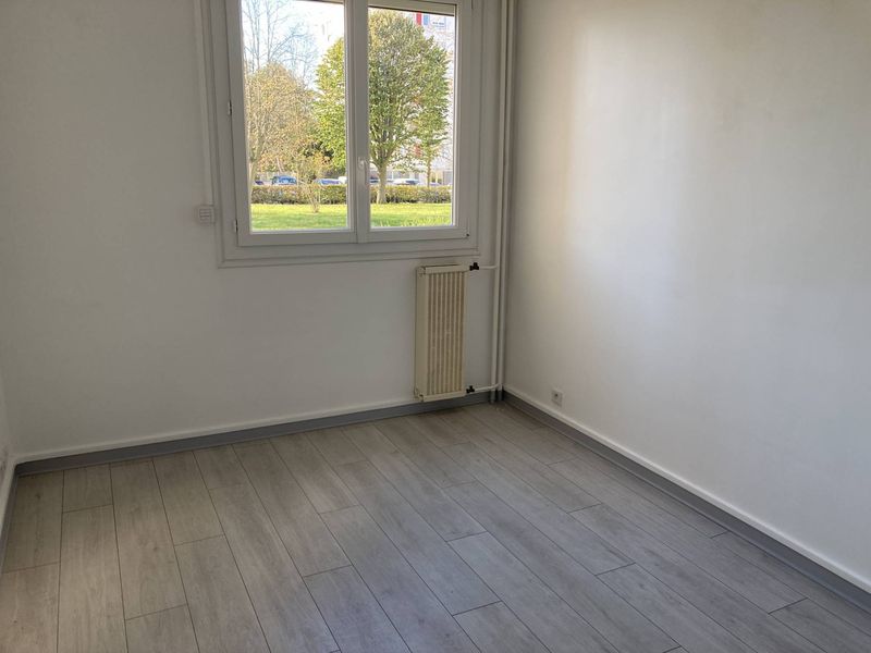 À vendre, APPARTEMENT T3 de 69m² HABITABLES en BON ÉTAT situé au HAVRE - 
