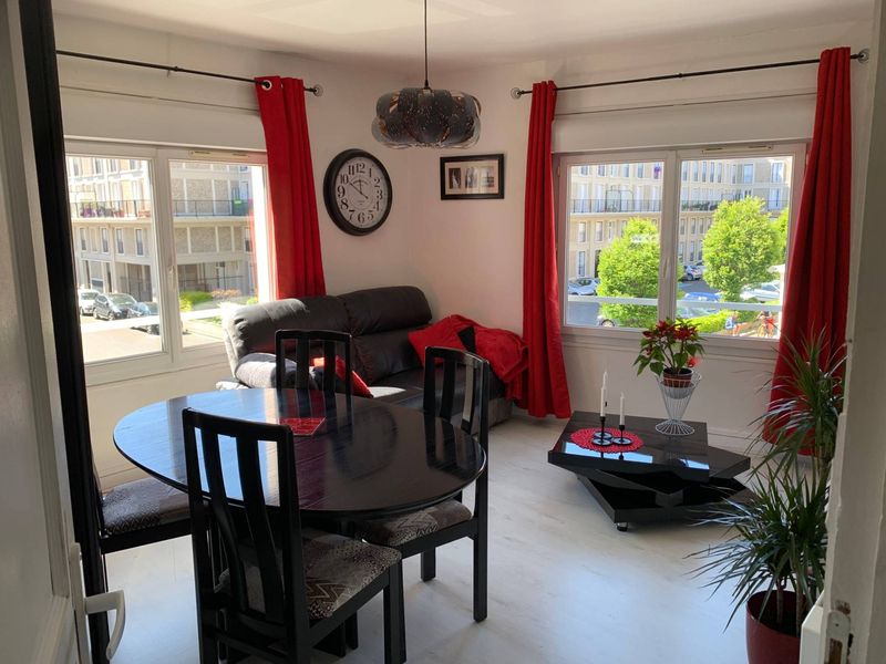 À VENDRE,  APPARTEMENT 3 CHAMBRES en BON ÉTAT situé au HAVRE - PERREY (76600), à deux pas de la MER !