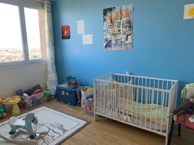 BEL et LUMINEUX APPARTEMENT T4 avec BELLE VUE DÉGAGÉE sur le CENTRE VILLE DU HAVRE - secteur recherché LES ORMEAUX (76600)