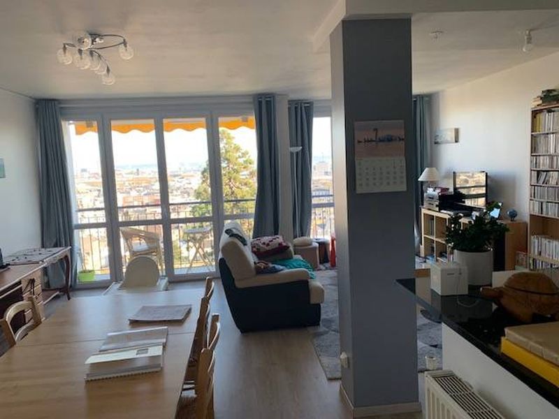 BEL et LUMINEUX APPARTEMENT T4 avec BELLE VUE DÉGAGÉE sur le CENTRE VILLE DU HAVRE - secteur recherché LES ORMEAUX (76600)