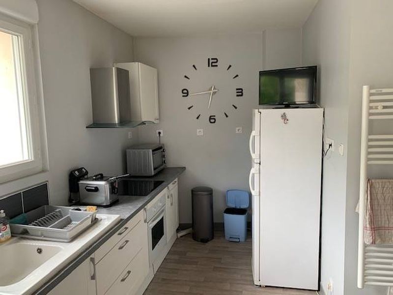 BEL et SPACIEUX APPARTEMENT T4 avec STATIONNEMENT situé à HARFLEUR - CENTRE (76700)
