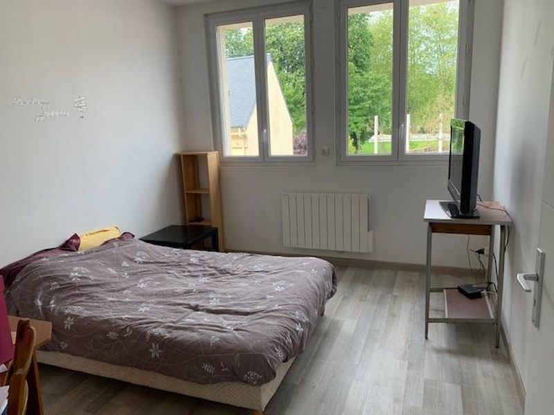 BEL et SPACIEUX APPARTEMENT T4 avec STATIONNEMENT situé à HARFLEUR - CENTRE (76700)