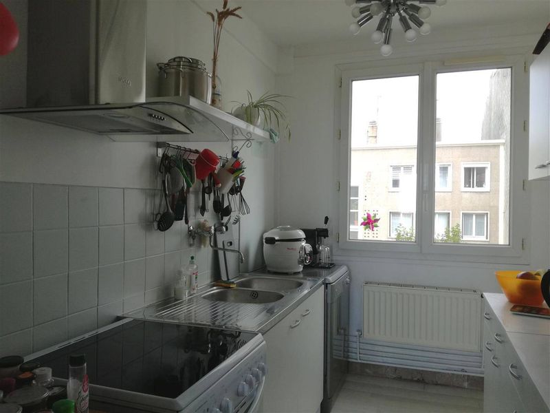 BEL APPARTEMENT PERRET F3 avec BALCON SUD situé en CENTRE VILLE DU HAVRE, proche MER (76600)